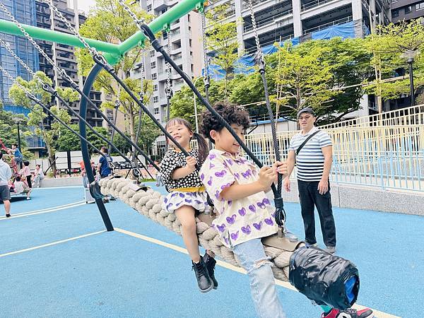 ★新北親子景點推薦★全台唯一最新影視主題『吉祥公園』特色遊戲 ★新北親子景點推薦★全台唯一最新影視主題『吉祥公園』特色遊戲