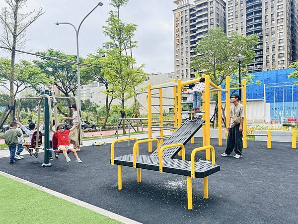 ★新北親子景點推薦★全台唯一最新影視主題『吉祥公園』特色遊戲 ★新北親子景點推薦★全台唯一最新影視主題『吉祥公園』特色遊戲