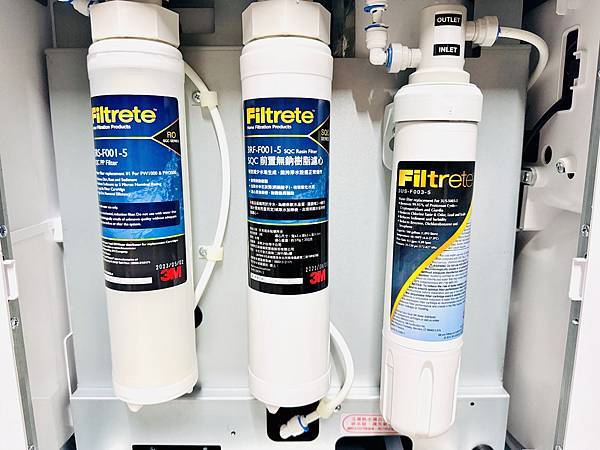 ★好物推薦★3M 4.5L免安裝三道式濾淨冷熱飲水機 L22 ★好物推薦★3M 4.5L免安裝三道式濾淨冷熱飲水機 L22
