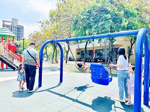 ★台中親子景點推薦★泉源兒童主題特色遊戲場,台中首座兒童交通 ★台中親子景點推薦★泉源兒童主題特色遊戲場,台中首座兒童交通