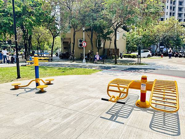 ★台中親子景點推薦★泉源兒童主題特色遊戲場,台中首座兒童交通 ★台中親子景點推薦★泉源兒童主題特色遊戲場,台中首座兒童交通