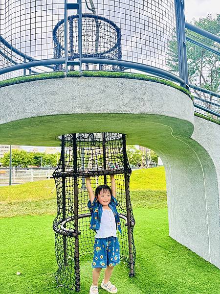 ★桃園親子景點推薦★桃園最新特色遊戲場『桃園第一河濱公園』, ★桃園親子景點推薦★桃園最新特色遊戲場『桃園第一河濱公園』,