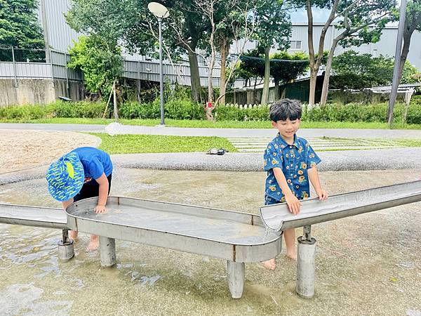 ★桃園親子景點推薦★桃園最新特色遊戲場『桃園第一河濱公園』, ★桃園親子景點推薦★桃園最新特色遊戲場『桃園第一河濱公園』,