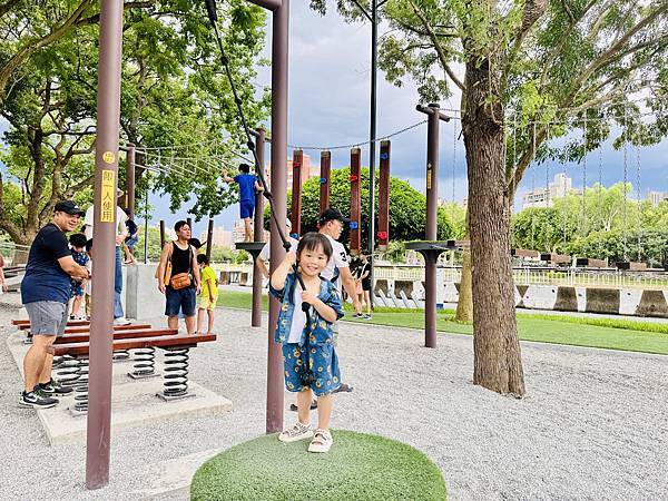 ★桃園親子景點推薦★桃園最新特色遊戲場『桃園第一河濱公園』, ★桃園親子景點推薦★桃園最新特色遊戲場『桃園第一河濱公園』,