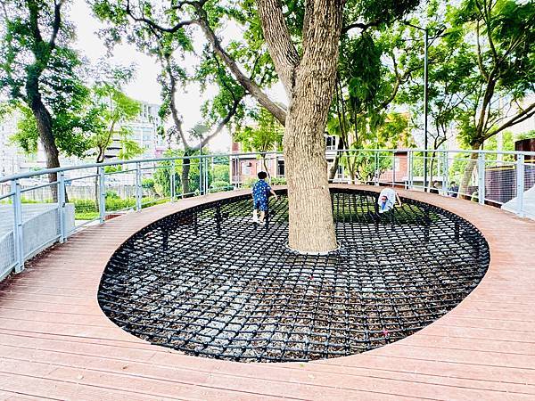 ★桃園親子景點推薦★桃園最新特色遊戲場『桃園第一河濱公園』, ★桃園親子景點推薦★桃園最新特色遊戲場『桃園第一河濱公園』,