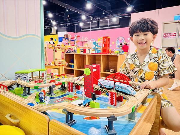 ★台北親子室內景點推薦★貝兒絲咖啡BEAR'S  CAFE  ★台北親子室內景點推薦★貝兒絲咖啡BEAR'S  CAFE