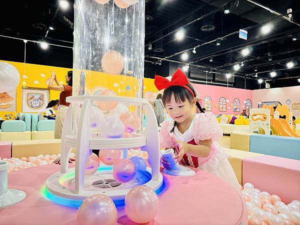 ★台北親子室內景點推薦★貝兒絲咖啡BEAR'S  CAFE  ★台北親子室內景點推薦★貝兒絲咖啡BEAR'S  CAFE