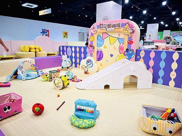 ★台北親子室內景點推薦★貝兒絲咖啡BEAR'S  CAFE  ★台北親子室內景點推薦★貝兒絲咖啡BEAR'S  CAFE