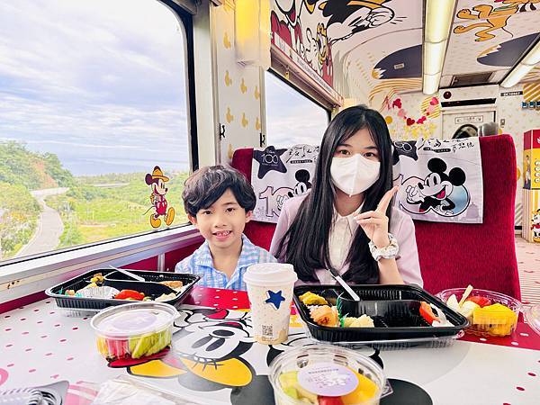 ★環島之星夢想號--迪士尼列車★ 全台最夢幻台鐵列車,環島一 ★環島之星夢想號--迪士尼列車★ 全台最夢幻台鐵列車,環島一