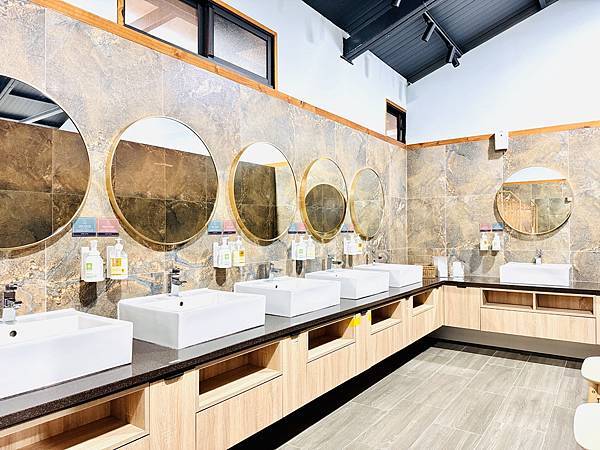 ★南投露營住宿推薦★『水与松森林莊園』免裝備豪華露營,絕美的 ★南投露營住宿推薦★『水与松森林莊園』免裝備豪華露營,絕美的