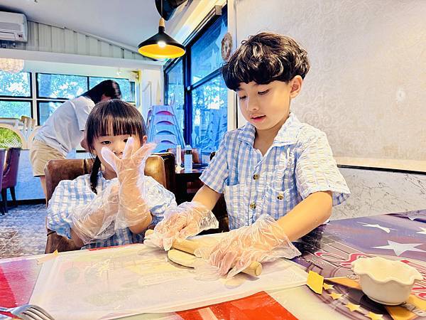 ★嘉義露營住宿推薦★『詩情花園渡假村』一泊二食豪華露營車只要 ★嘉義露營住宿推薦★『詩情花園渡假村』一泊二食豪華露營車只要