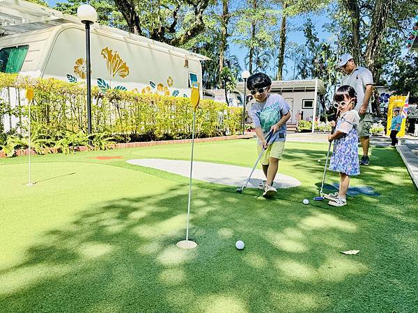 ★嘉義露營住宿推薦★『詩情花園渡假村』一泊二食豪華露營車只要 ★嘉義露營住宿推薦★『詩情花園渡假村』一泊二食豪華露營車只要