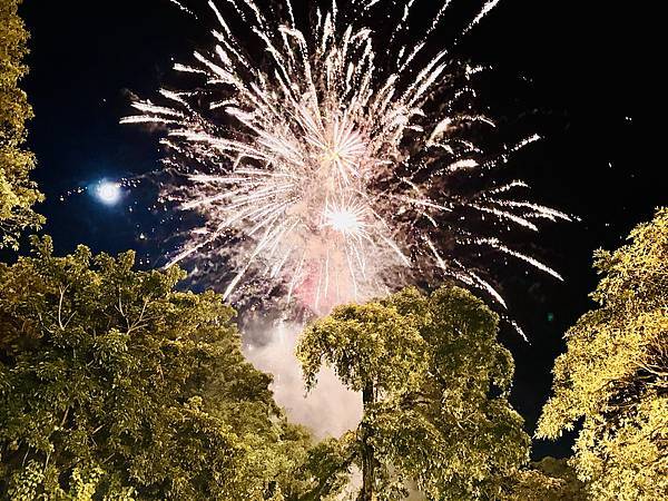 ★嘉義露營住宿推薦★『詩情花園渡假村』一泊二食豪華露營車只要 ★嘉義露營住宿推薦★『詩情花園渡假村』一泊二食豪華露營車只要