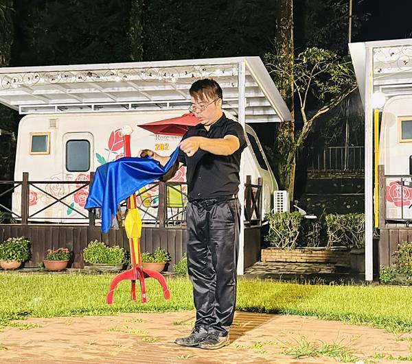 ★嘉義露營住宿推薦★『詩情花園渡假村』一泊二食豪華露營車只要 ★嘉義露營住宿推薦★『詩情花園渡假村』一泊二食豪華露營車只要