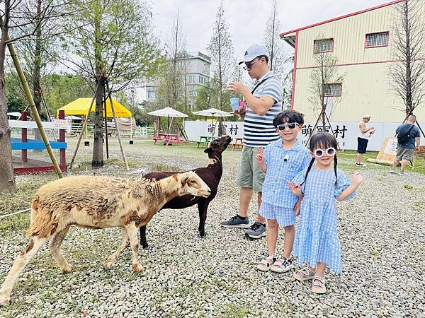 ★嘉義親子景點推薦★嘉義最新親子農場樂園『萌寵村』 ★嘉義親子景點推薦★嘉義最新親子農場樂園『萌寵村』