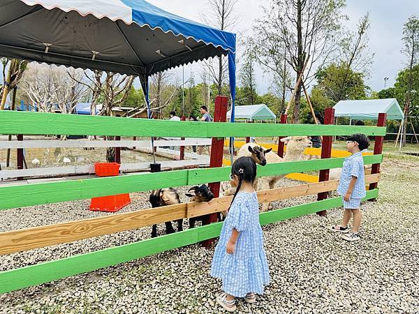 ★嘉義親子景點推薦★嘉義最新親子農場樂園『萌寵村』 ★嘉義親子景點推薦★嘉義最新親子農場樂園『萌寵村』