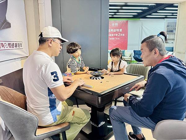 ★台北★輝葉實體福利品特賣會,全館下殺2折起!!輝葉按摩椅聯 ★台北★輝葉實體福利品特賣會,全館下殺2折起!!輝葉按摩椅聯