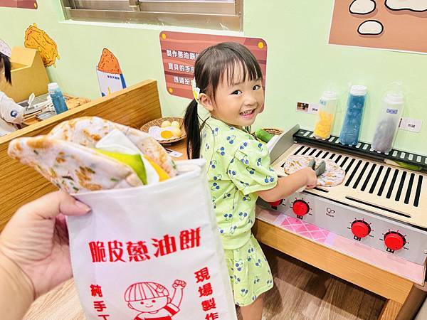 ★桃園親子景點推薦★以車車為主題的『中壢五權親子館』,超擬真 ★桃園親子景點推薦★以車車為主題的『中壢五權親子館』,超擬真