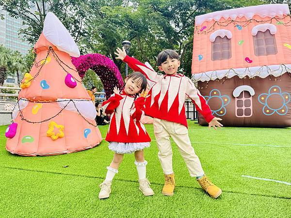 ★新北景點活動推薦★2024新北歡樂耶誕城,超絢麗的魔幻之城 ★新北景點活動推薦★2024新北歡樂耶誕城,超絢麗的魔幻之城