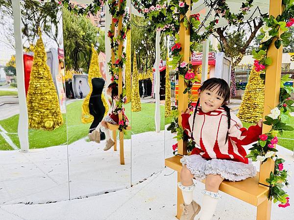 ★新北景點活動推薦★2024新北歡樂耶誕城,超絢麗的魔幻之城 ★新北景點活動推薦★2024新北歡樂耶誕城,超絢麗的魔幻之城