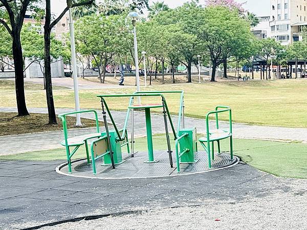 ★嘉義親子景點推薦★超萌青蛙主題『文化公園-諸羅樹蛙遊戲場』 ★嘉義親子景點推薦★超萌青蛙主題『文化公園-諸羅樹蛙遊戲場』