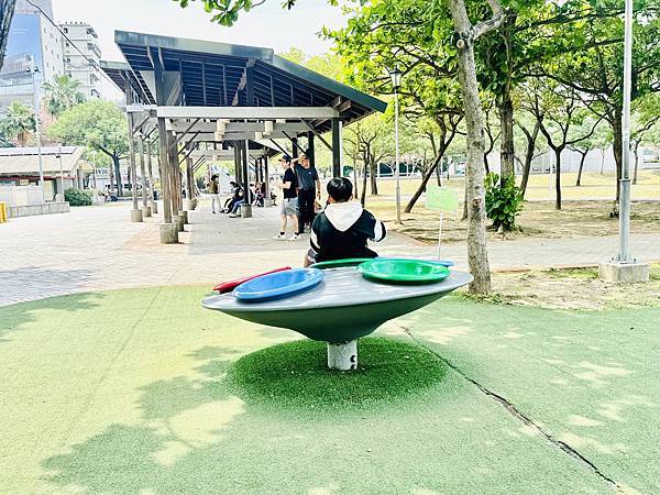 ★嘉義親子景點推薦★超萌青蛙主題『文化公園-諸羅樹蛙遊戲場』 ★嘉義親子景點推薦★超萌青蛙主題『文化公園-諸羅樹蛙遊戲場』