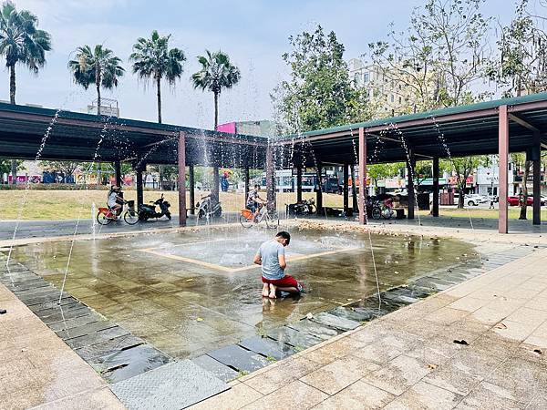 ★嘉義親子景點推薦★超萌青蛙主題『文化公園-諸羅樹蛙遊戲場』 ★嘉義親子景點推薦★超萌青蛙主題『文化公園-諸羅樹蛙遊戲場』