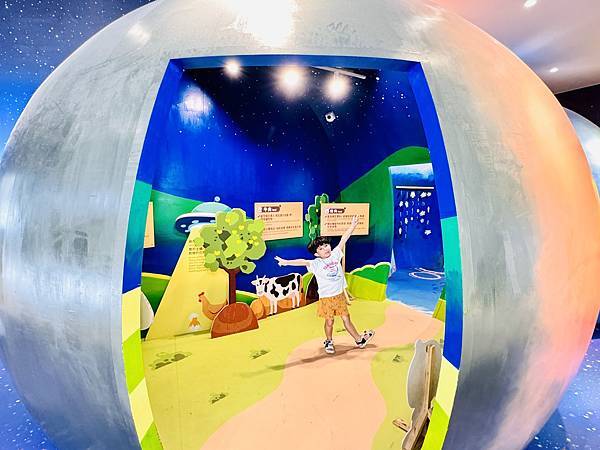 ★嘉義親子景點推薦★超好拍星際主題『丸聚星球』,一秒到夢幻星 ★嘉義親子景點推薦★超好拍星際主題『丸聚星球』,一秒到夢幻星