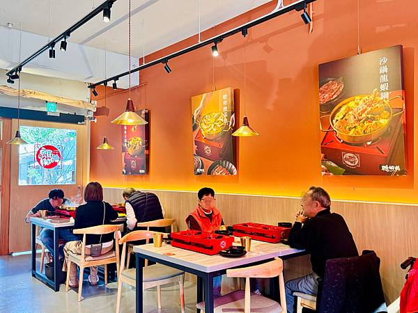 ★嘉義美食推薦★超人氣林聰明沙鍋魚頭推出『聰明鍋』個人小火鍋 ★嘉義美食推薦★超人氣林聰明沙鍋魚頭推出『聰明鍋』個人小火鍋