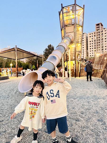 ★台中親子景點推薦★台中最新『梧棲漁寮公園』海線首座戲水航海 ★台中親子景點推薦★台中最新『梧棲漁寮公園』海線首座戲水航海