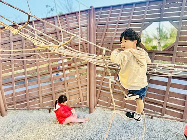 ★台中親子景點推薦★台中最新『梧棲漁寮公園』海線首座戲水航海 ★台中親子景點推薦★台中最新『梧棲漁寮公園』海線首座戲水航海