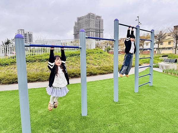 ★桃園親子景點推薦★最新旗艦遊戲場『八德楓樹腳公園』,有16 ★桃園親子景點推薦★最新旗艦遊戲場『八德楓樹腳公園』,有16