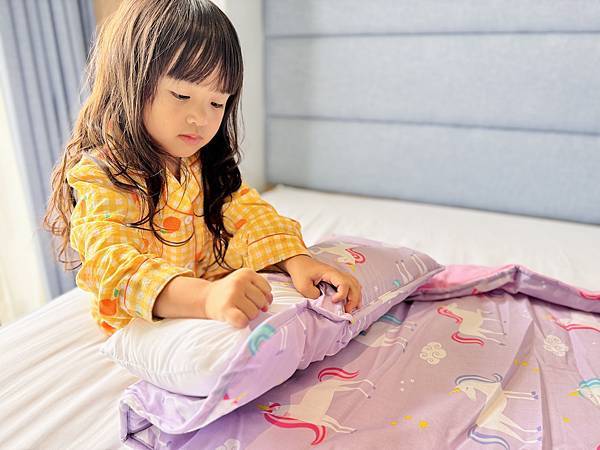 ★育兒好物開箱★ Wildkin 入學三寶推薦:夢幻睡袋、兒 ★育兒好物開箱★ Wildkin 入學三寶推薦:夢幻睡袋、兒