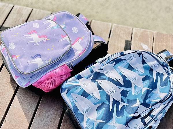 ★育兒好物開箱★ Wildkin 入學三寶推薦:夢幻睡袋、兒 ★育兒好物開箱★ Wildkin 入學三寶推薦:夢幻睡袋、兒