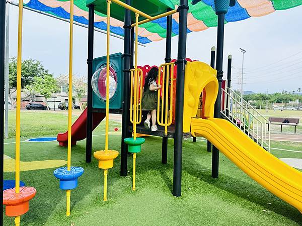 ★彰化親子景點推薦★全新2.0社頭公園新登場,全台唯一織襪主 ★彰化親子景點推薦★全新2.0社頭公園新登場,全台唯一織襪主