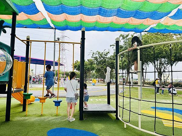 ★彰化親子景點推薦★全新2.0社頭公園新登場,全台唯一織襪主 ★彰化親子景點推薦★全新2.0社頭公園新登場,全台唯一織襪主