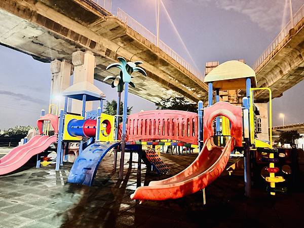 ★彰化親子景點★彰化最新特色公園『彰化景觀公園』, ★彰化親子景點★彰化最新特色公園『彰化景觀公園』,