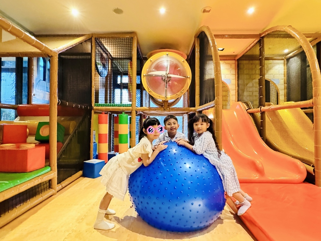 ★宜蘭羅東親子住宿推薦★村却國際溫泉酒店,房內雙湯池、空中泳 ★宜蘭羅東親子住宿推薦★村却國際溫泉酒店,房內雙湯池、空中泳