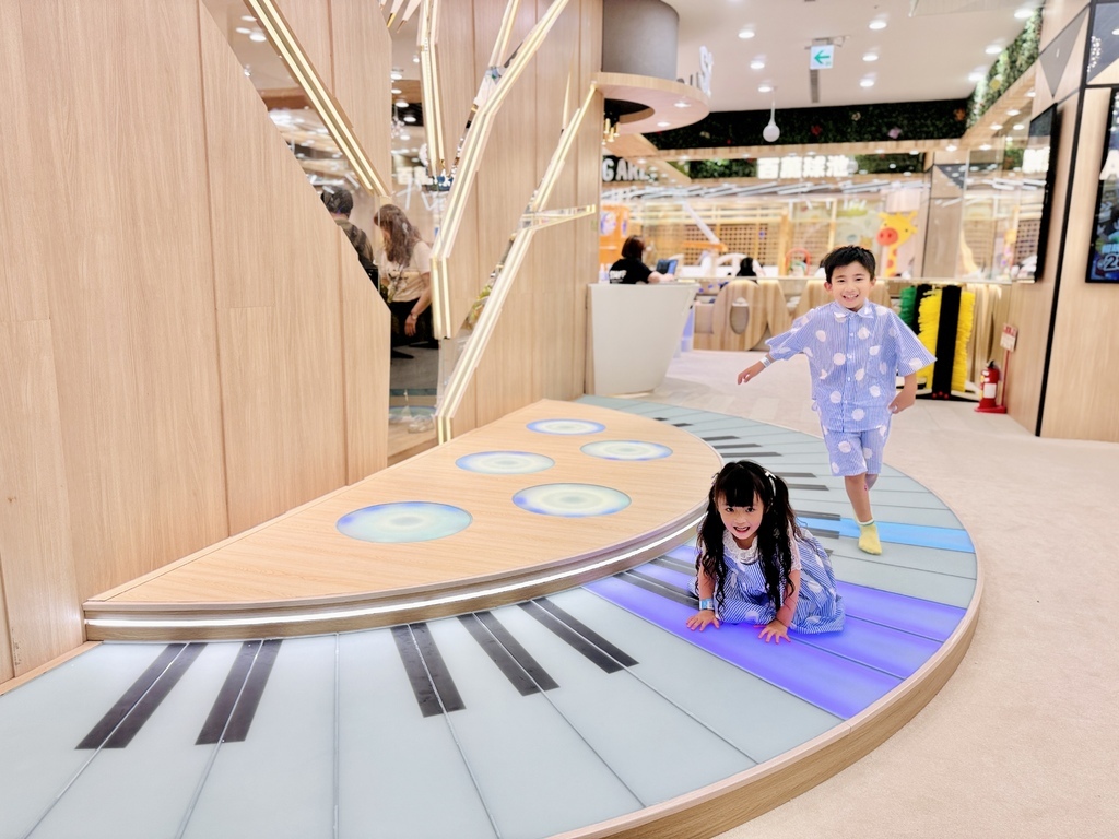 ★台中親子景點推薦★最新親子室內樂園『Love Me樂米樂園 ★台中親子景點推薦★最新親子室內樂園『Love Me樂米樂園