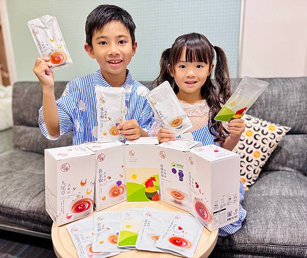 ★育兒分享★小孩挑食怎麼辦?一喝就愛上的純煉九尾草滴雞精,不 ★育兒分享★小孩挑食怎麼辦?一喝就愛上的純煉九尾草滴雞精,不