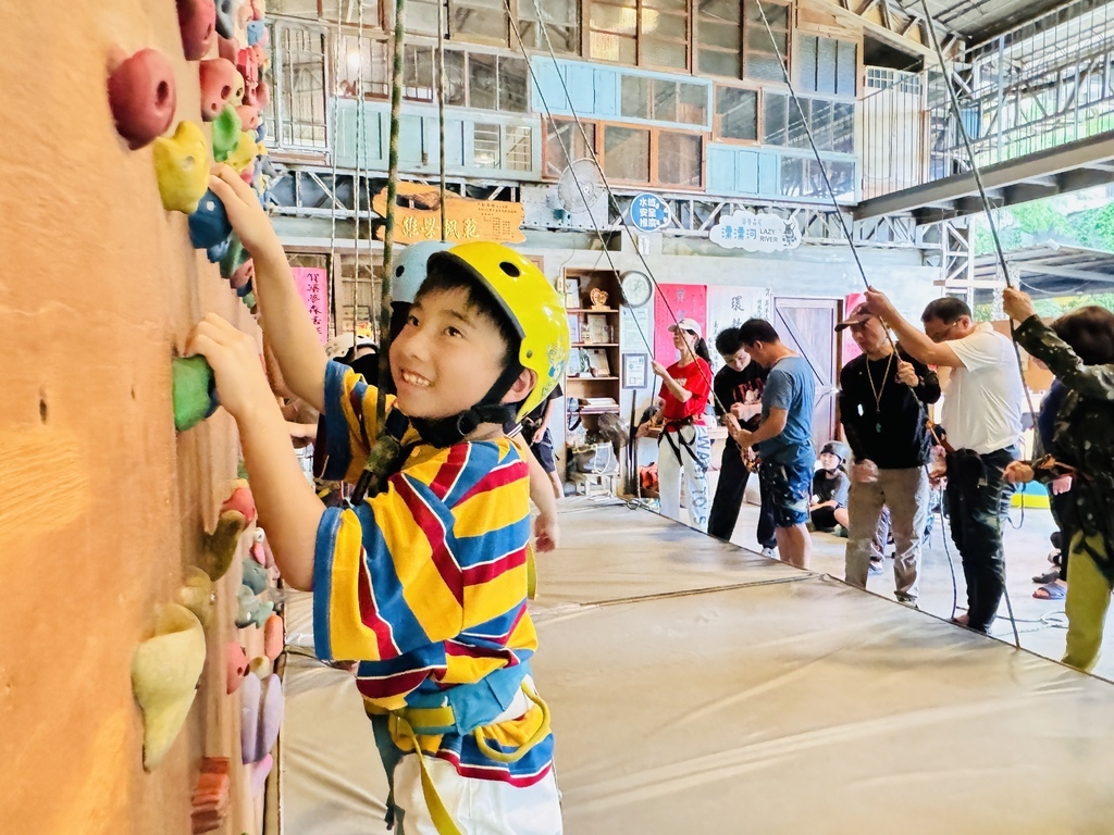 ★嘉義親子露營住宿推薦★『築夢森居』體驗一泊二食野奢露營車, ★嘉義親子露營住宿推薦★『築夢森居』體驗一泊二食野奢露營車,