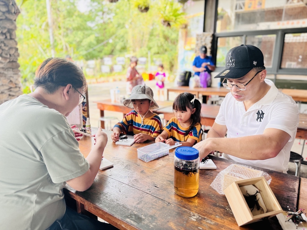 ★嘉義親子露營住宿推薦★『築夢森居』體驗一泊二食野奢露營車, ★嘉義親子露營住宿推薦★『築夢森居』體驗一泊二食野奢露營車,