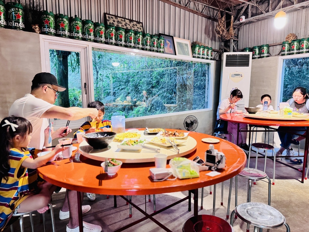 ★嘉義親子露營住宿推薦★『築夢森居』體驗一泊二食野奢露營車, ★嘉義親子露營住宿推薦★『築夢森居』體驗一泊二食野奢露營車,