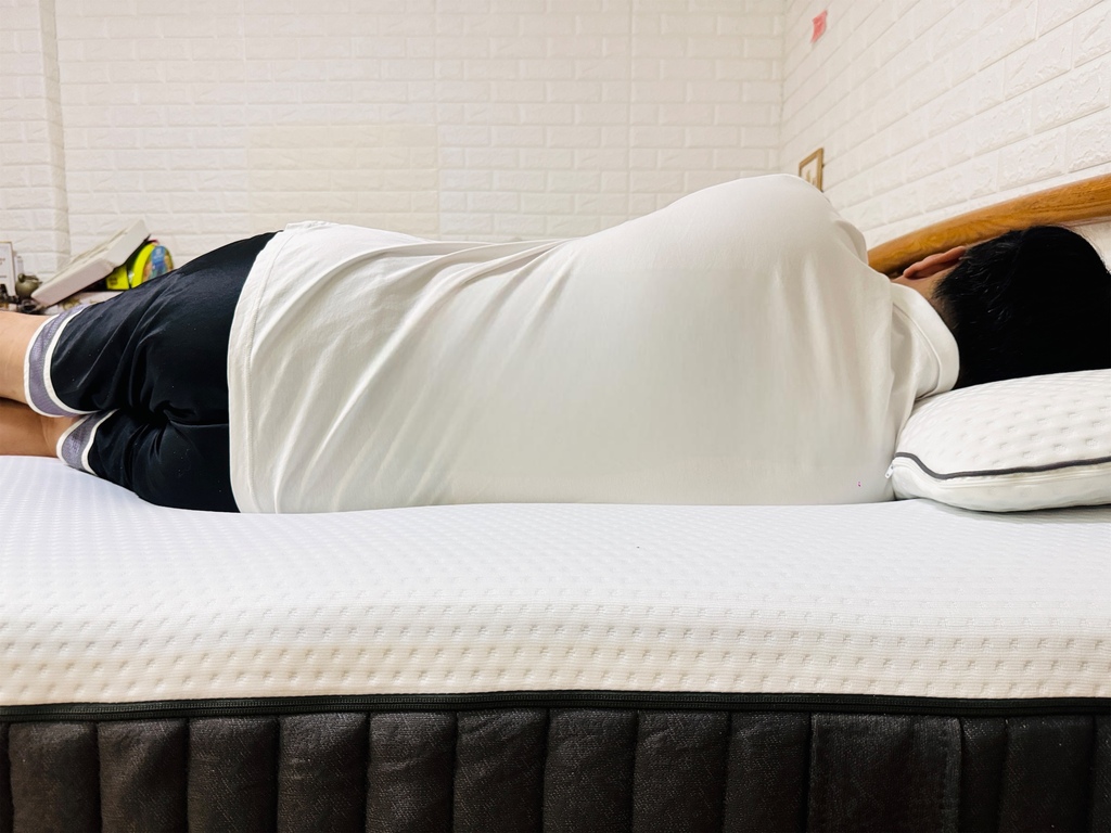 ★好物推薦★睡眠品質全面升級!德國Emma石墨烯黑鑽床墊&D ★好物推薦★睡眠品質全面升級!德國Emma石墨烯黑鑽床墊&D