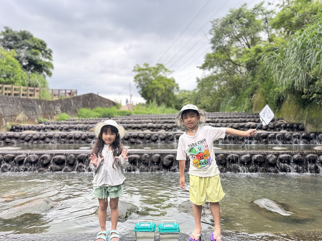 ★桃園親子景點推薦★『千層瀑布』夏日消暑秘境,免上山就能抵達 ★桃園親子景點推薦★『千層瀑布』夏日消暑秘境,免上山就能抵達