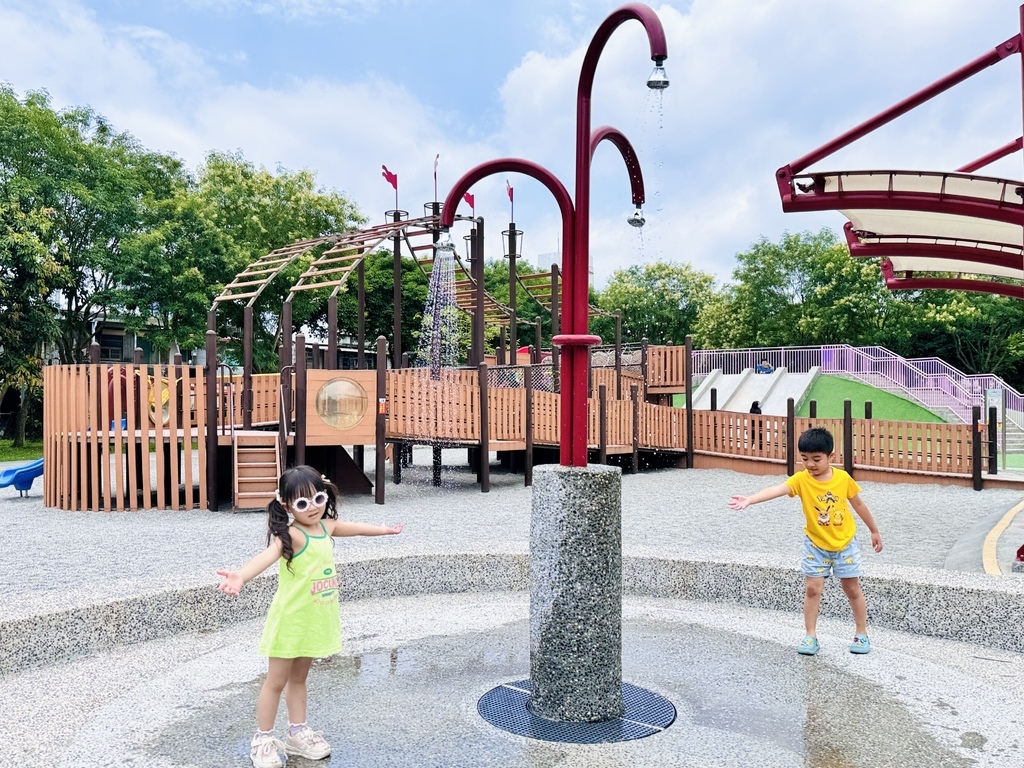 ★宜蘭親子景點推薦★『 九號特色公園 』宜蘭市區放電好去處, ★宜蘭親子景點推薦★『 九號特色公園 』宜蘭市區放電好去處,