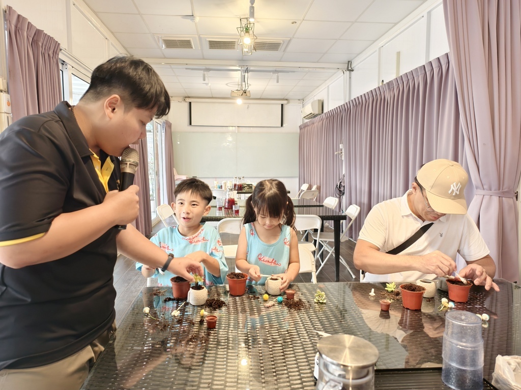 ★彰化親子露營推薦★哈比雪兒豪華懶人露營,一泊二食 ★彰化親子露營推薦★哈比雪兒豪華懶人露營,一泊二食