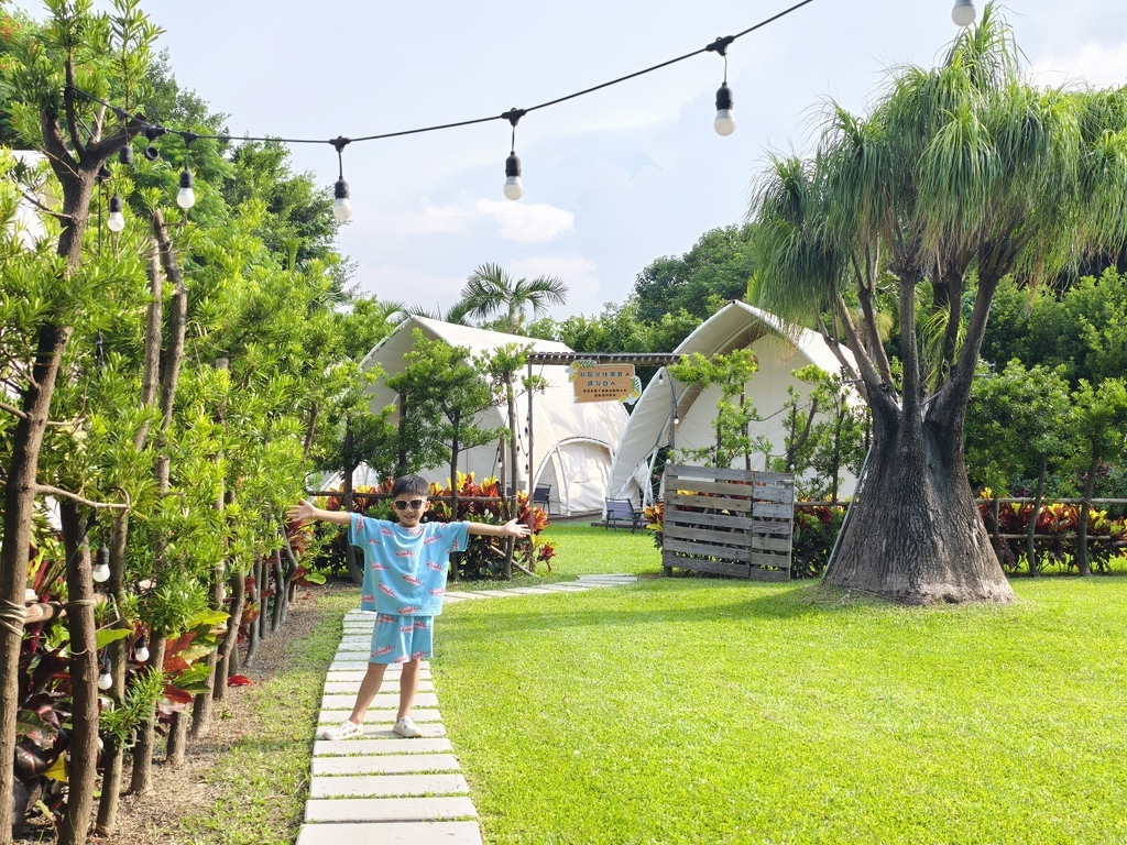 ★彰化親子露營推薦★哈比雪兒豪華懶人露營,一泊二食 ★彰化親子露營推薦★哈比雪兒豪華懶人露營,一泊二食