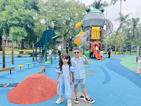 ★宜蘭親子景點推薦★宜蘭中山公園2.0全新登場,青蛙主題遊戲 ★宜蘭親子景點推薦★宜蘭中山公園2.0全新登場,青蛙主題遊戲