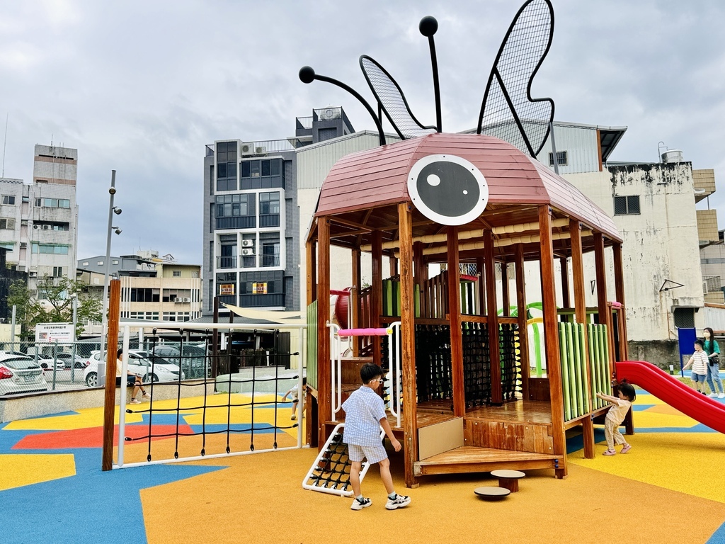 ★宜蘭親子景點推薦★宜蘭神農公園2.0全新超萌登場,蜜蜂主題 ★宜蘭親子景點推薦★宜蘭神農公園2.0全新超萌登場,蜜蜂主題